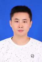 解阳阳 照片