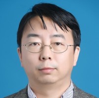 王占新 照片