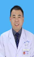 吕翔 照片