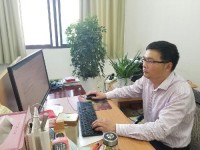 李彬 照片