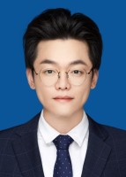 吴彦庆 照片