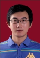 王琨 照片