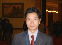 杨春 照片