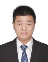王磊 照片