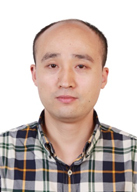 张继 照片