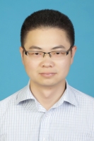 郑成坤 照片