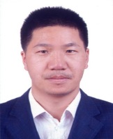 高志前 照片