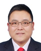 李信富 照片