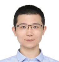 熊安达 照片