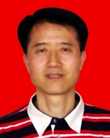 龚一鸣 照片
