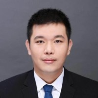 高鹏程 照片