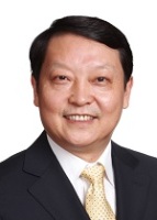 黄卫 照片