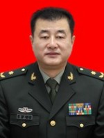 金宁一 照片