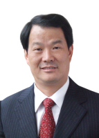 彭寿 照片