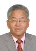 邱贵兴 照片
