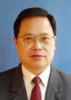 吴以成 照片