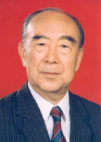 吴咸中 照片