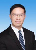 王耀南 照片