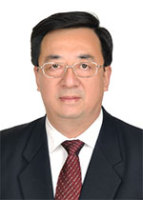 王锐 照片