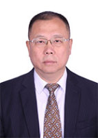 岳清瑞 照片