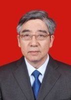 郑健龙 照片