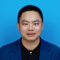 陈龙 照片