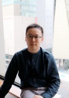 丁涵 照片