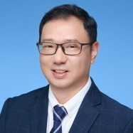 季岸先 照片