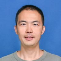 刘鑫 照片