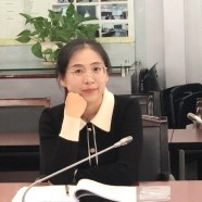 李莹 照片