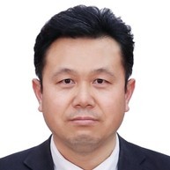 陆信礼 照片