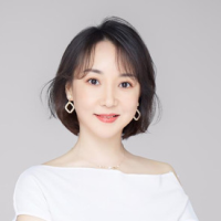 秦曼 照片