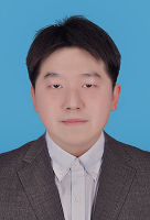 孙海 照片