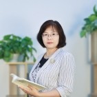 谭丽菊 照片