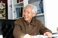 文圣常 照片