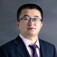 王成 照片