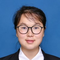 王爱美 照片