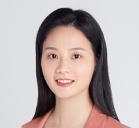 周妮文 照片
