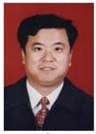杨永春 照片