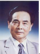 侯云德 照片