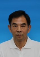 路立 照片