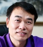 张吾龙 照片