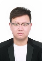 沈洋 照片