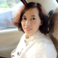 詹元灵 照片