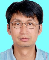 吴宏 照片