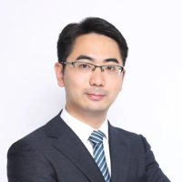 何向南 照片
