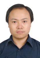 胡隆华 照片