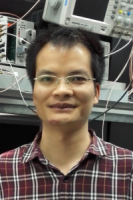江晓 照片