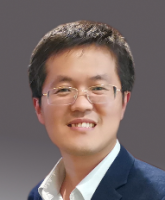 江海龙 照片