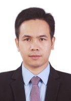 刘彦 照片
